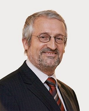 [Translate to English:] Prof. Dr. habil. Rainer Schubert | SRH Fernhochschule